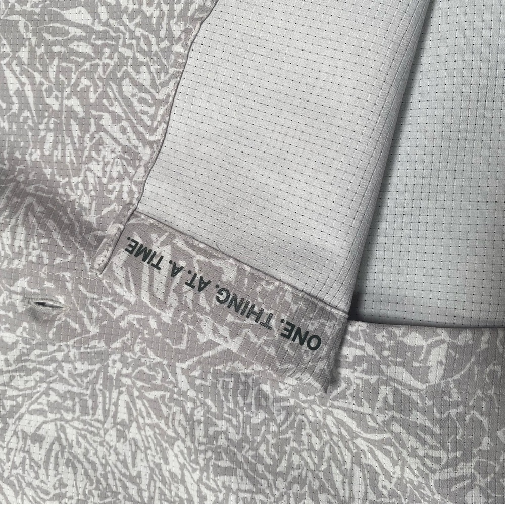 Lululemon Patterned Button-Down Shirt - image 3